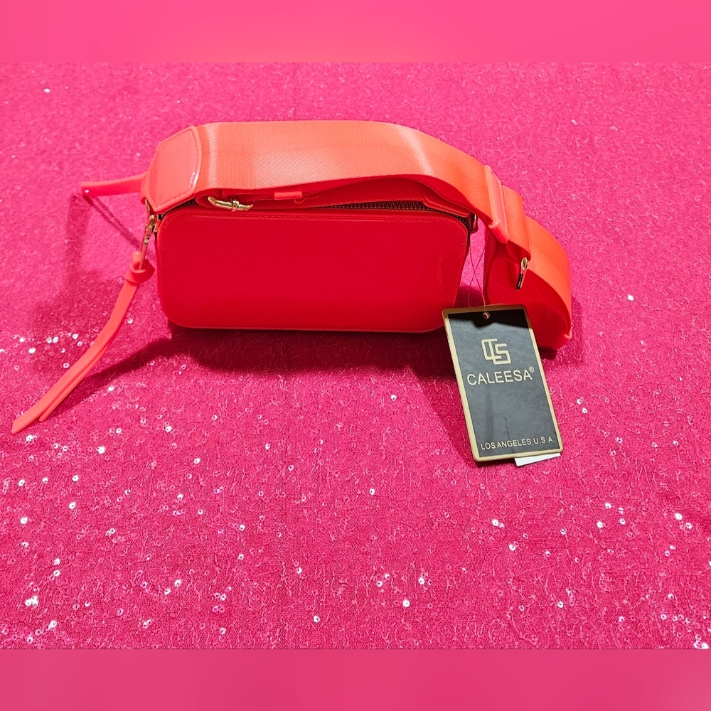 Caleesa Crossbody (Orange)(NWT)